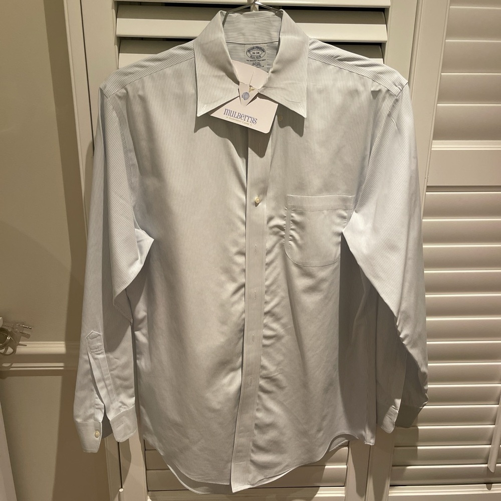 Men's Blue and White Pin Stripe Shirt